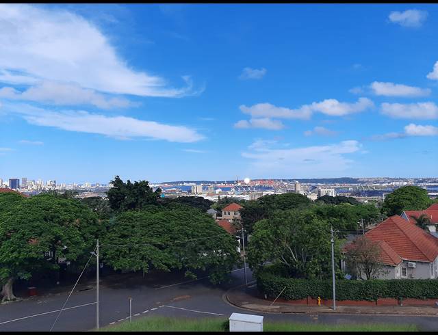 2.5 BEDROOM APARTMENT RENTED IN GLENWOOD